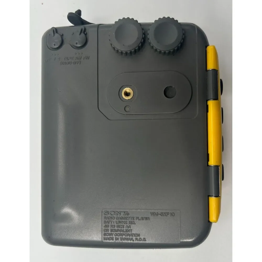 Sony WM-SXF10 WalkMan Sports Radio/Cassette Player Am Fm PARTS/REPAIR